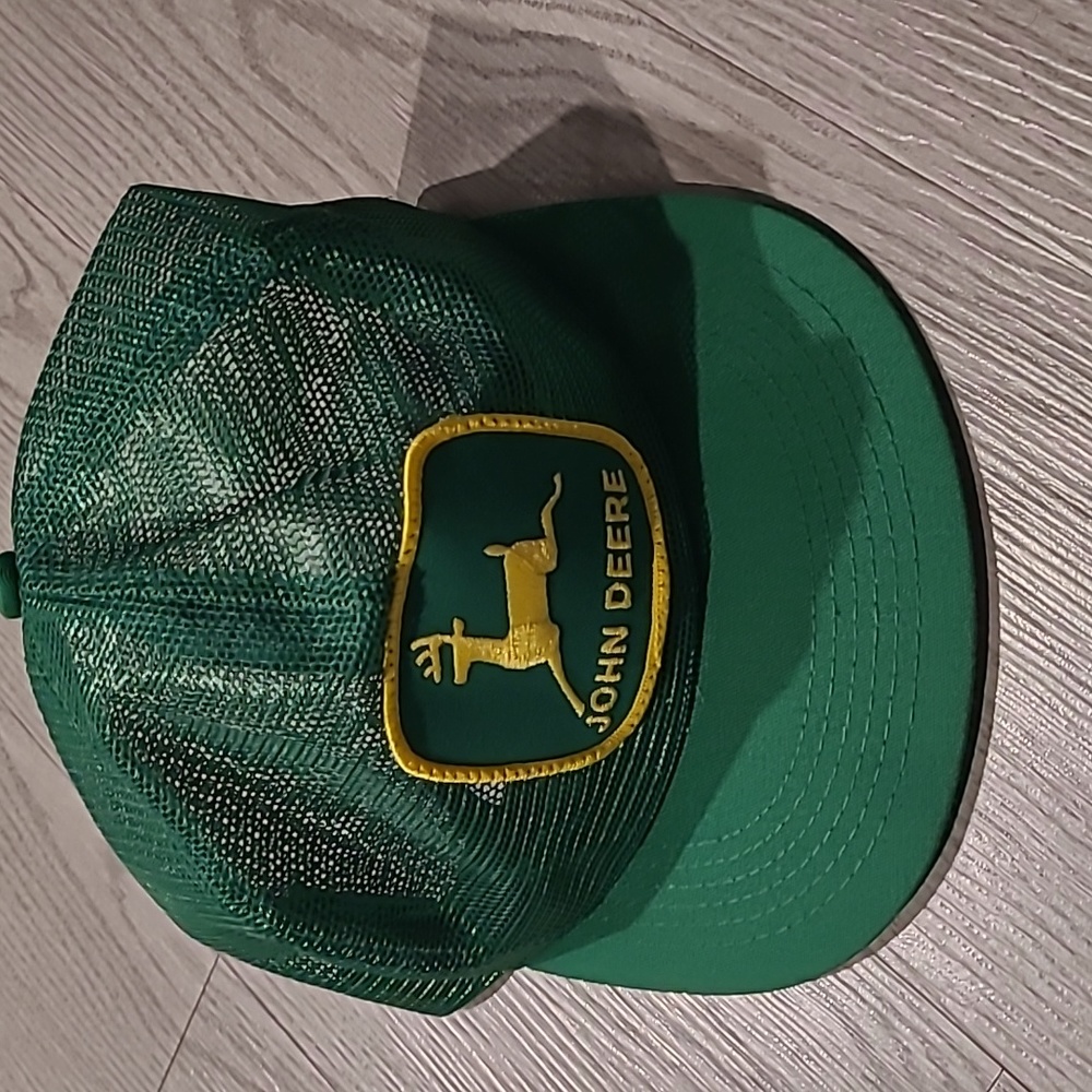 Vintage John Deere Patch Mesh Trucker SnapBack